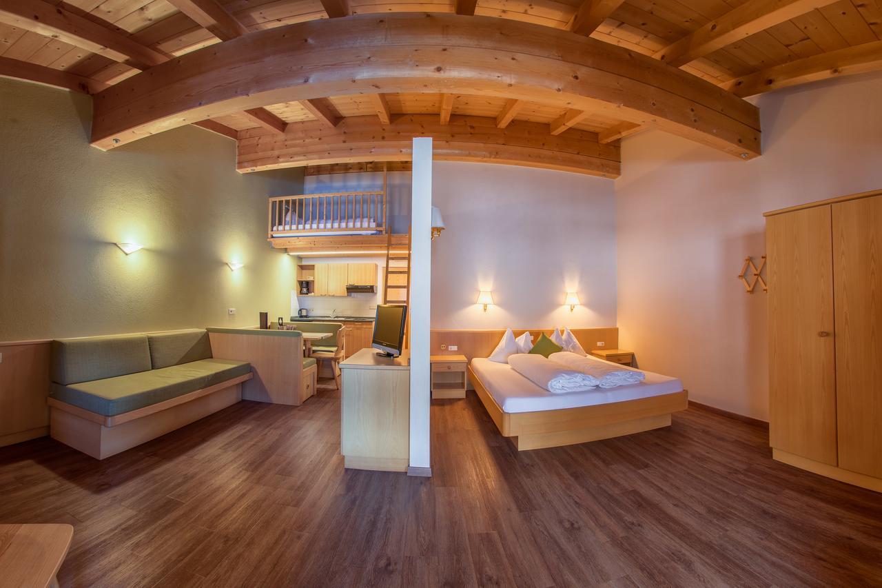 Mountain Living Apartments San Valentino alla Muta Exteriér fotografie